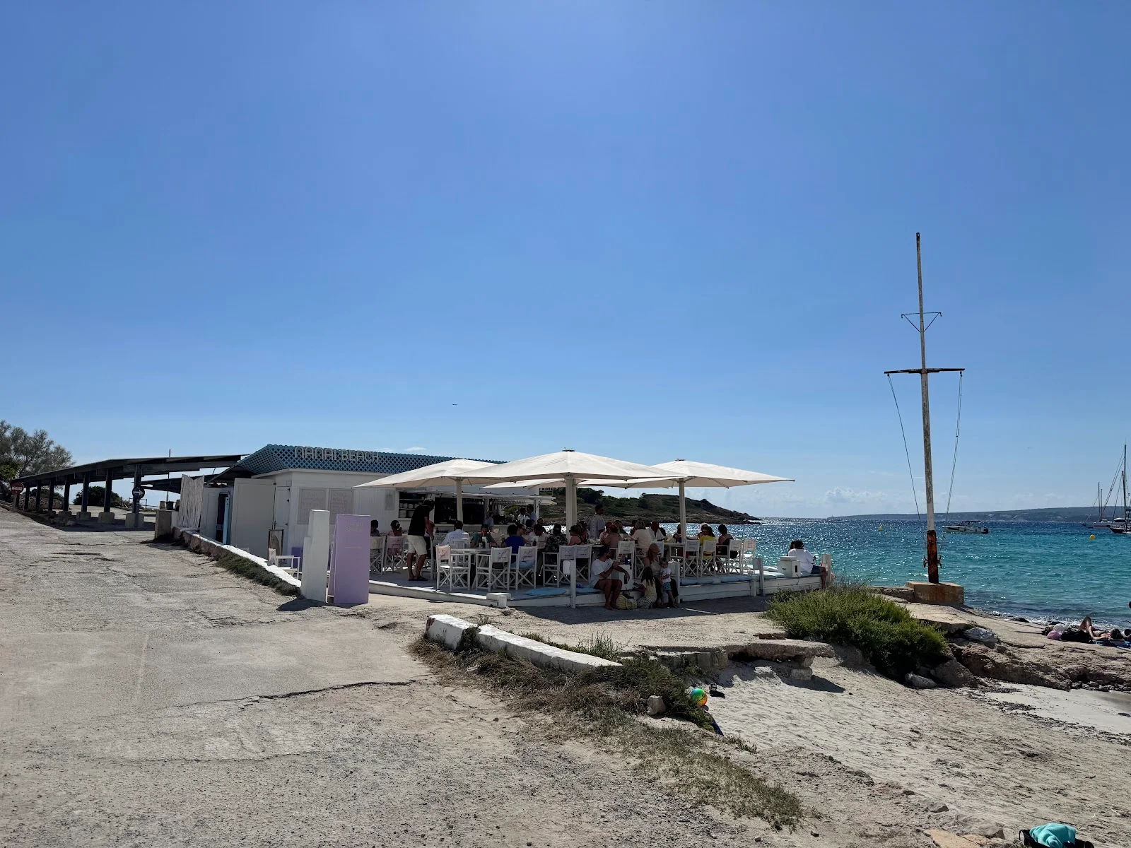 Nanai Beach - Bild 3