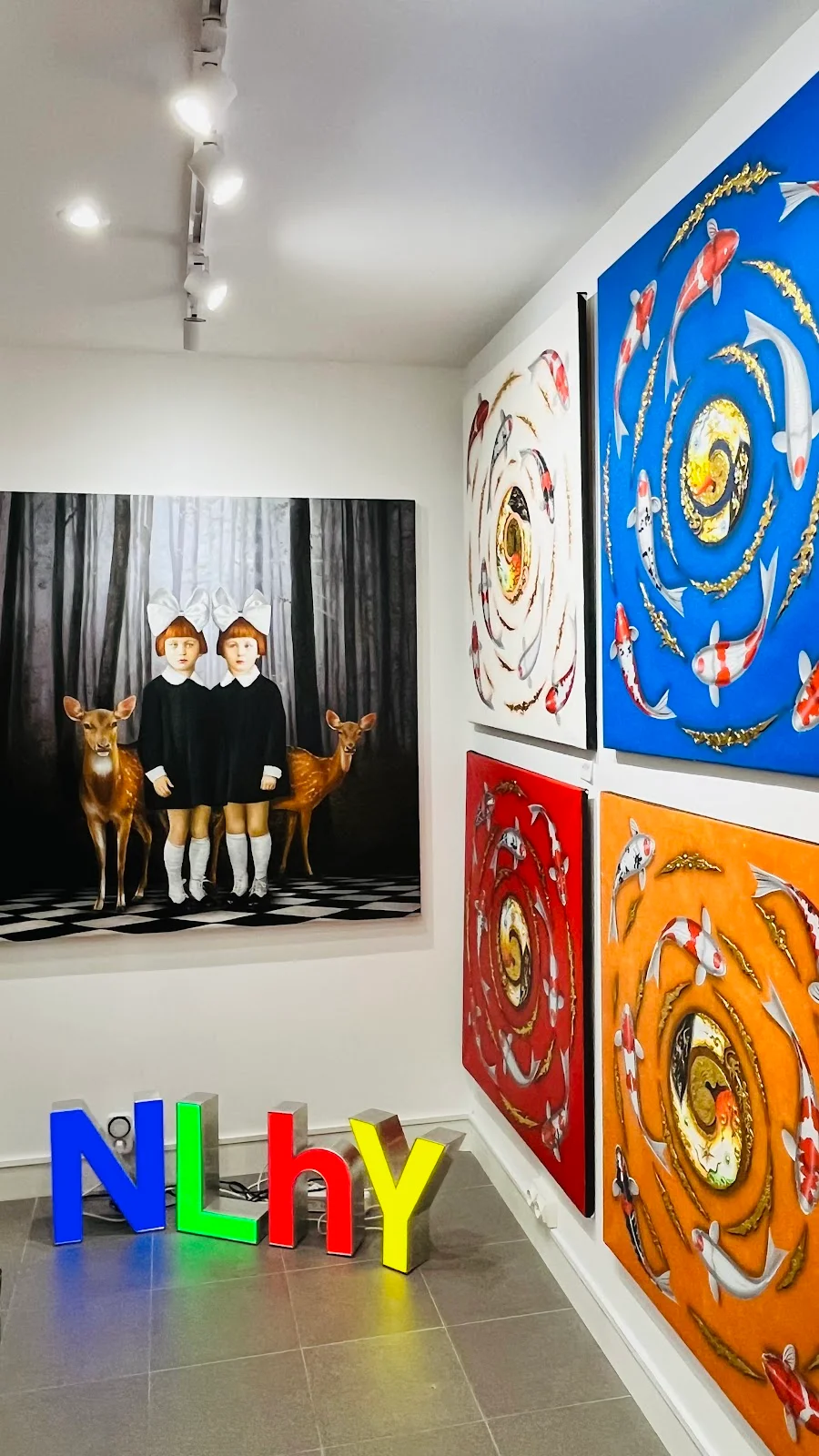 VALENTINO INDIANA GALLERY - Bild 8