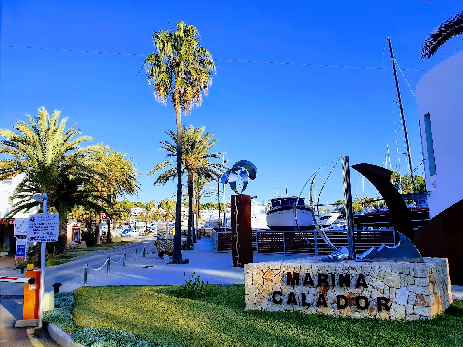 Port Esportiu Marina de Cala d'Or - Bild 7