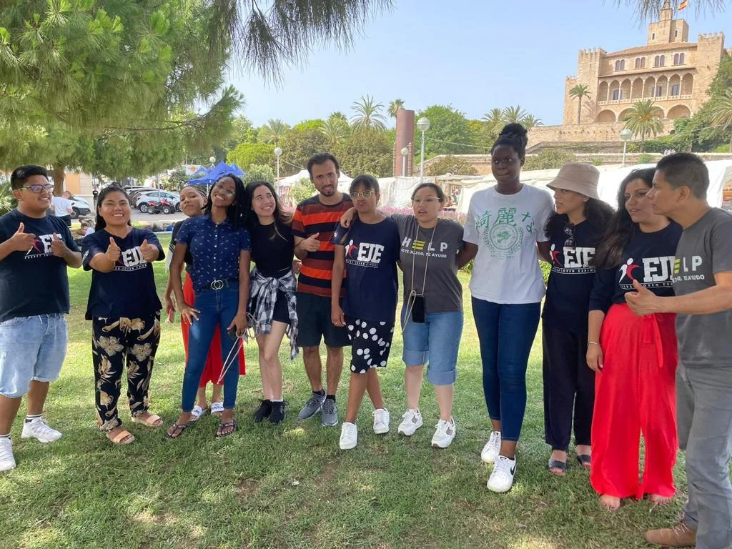 Centro de Ayuda Cristiano - Bild 9