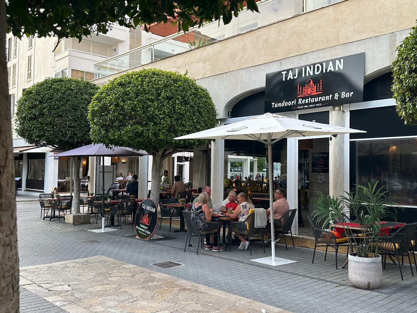 Taj Indian Restaurant & Bar - Bild 3