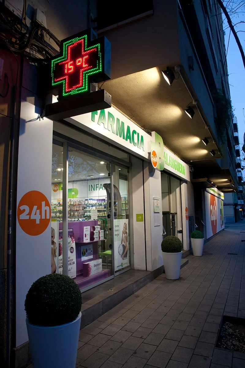 Farmàcia 24 Hores - Bild 4