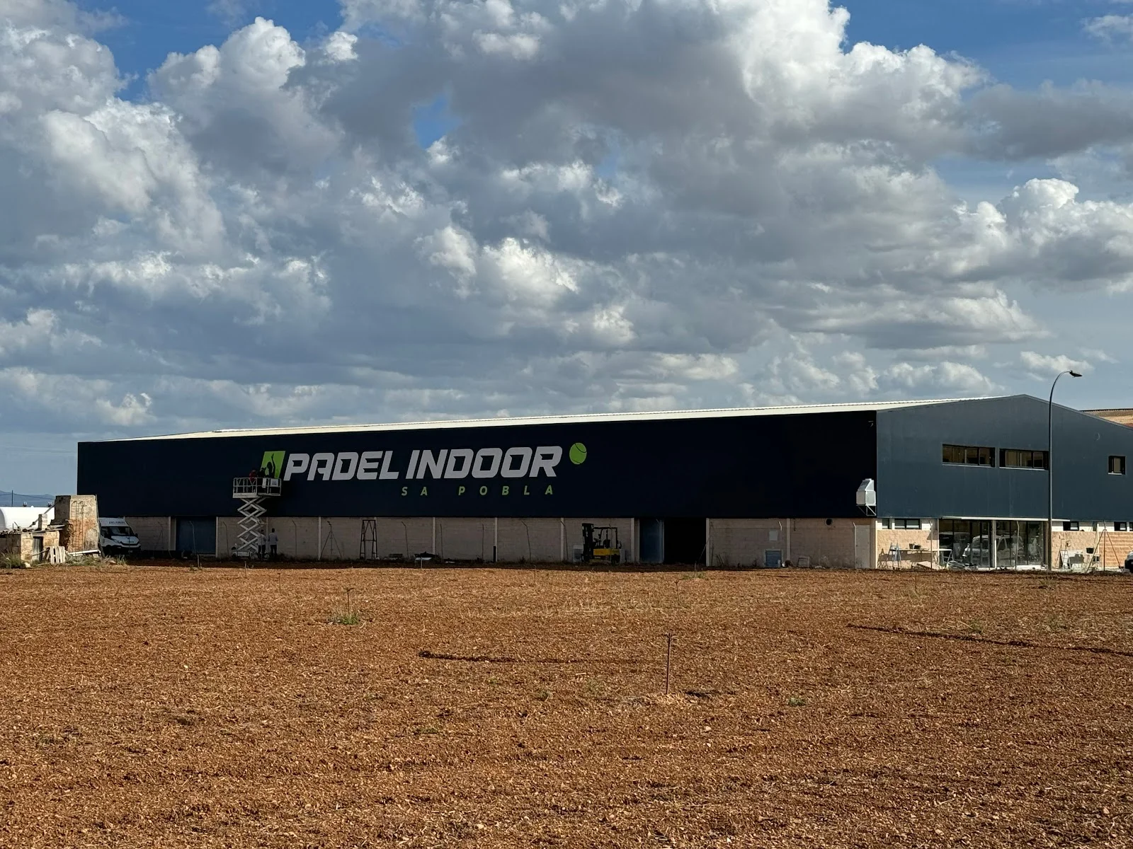 Padel Indoor Sa Pobla - Bild 2