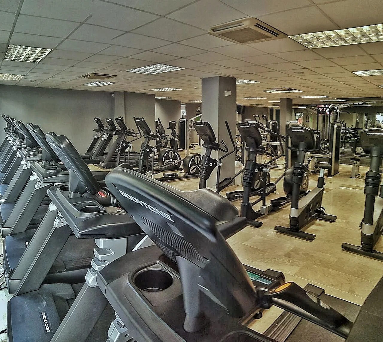 Joel Fitness - Bild 2