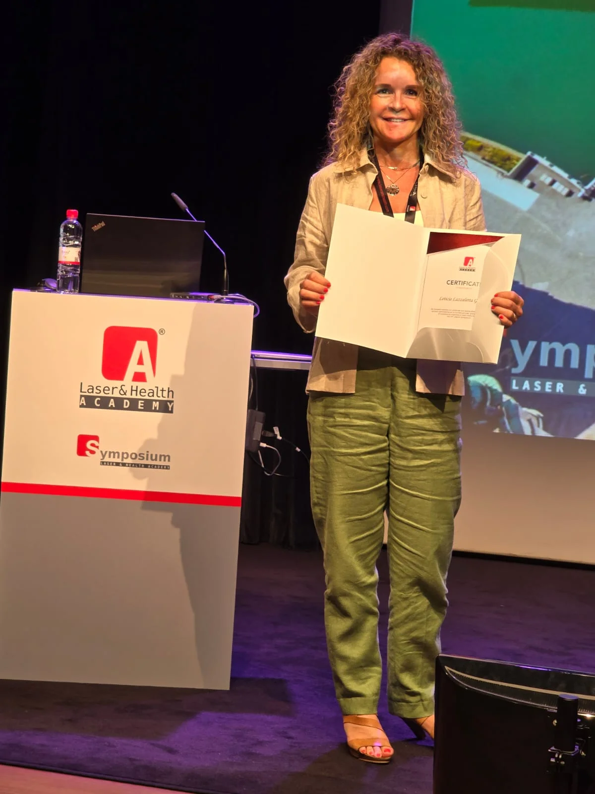 Leticia Lazzaletta, Ginecología y Obstetricia - Bild 6