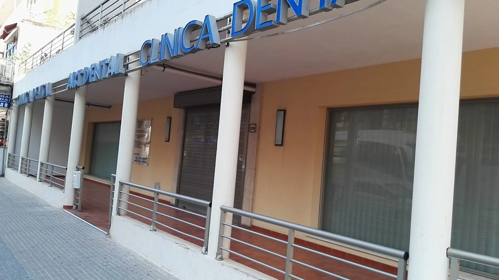 Clínica Art Dental - Bild 1