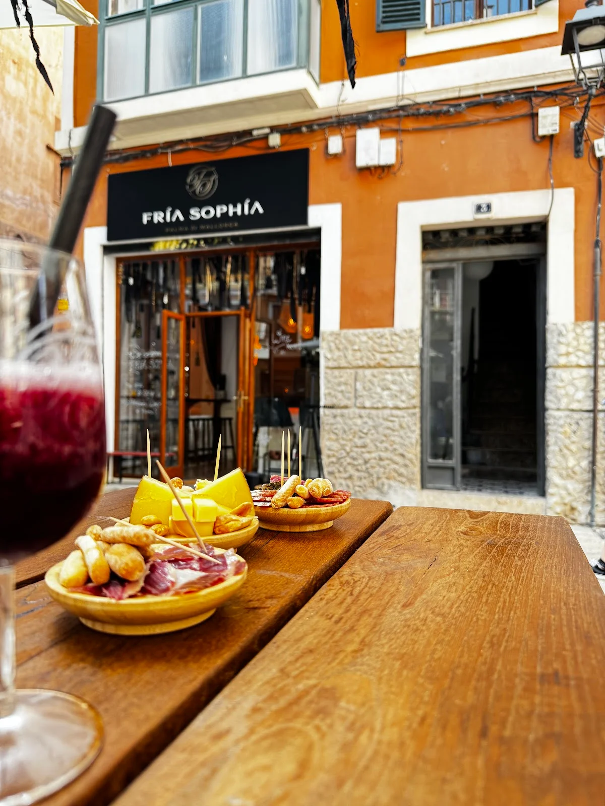 Fría Sophia Wein- und Champagnerbar - Bild 6