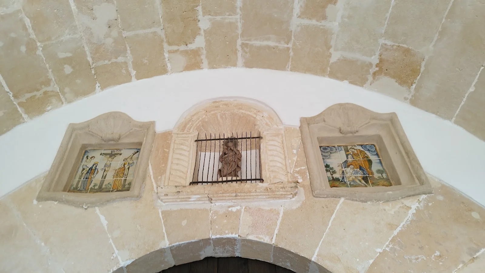 Santuario de Monti-Sion - Bild 10