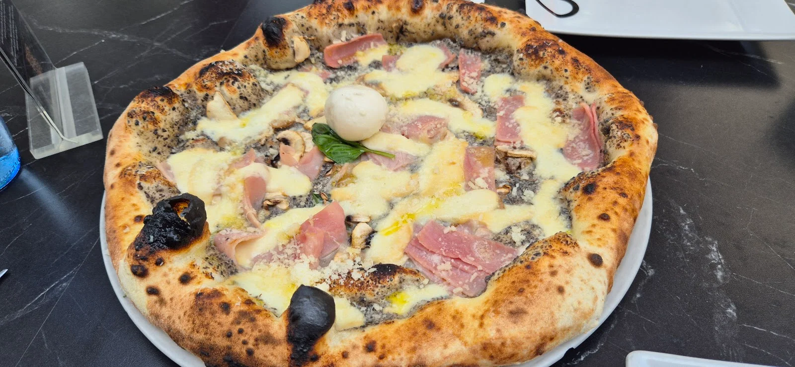 L'Artista Pizzeria Napoletana - Bild 6