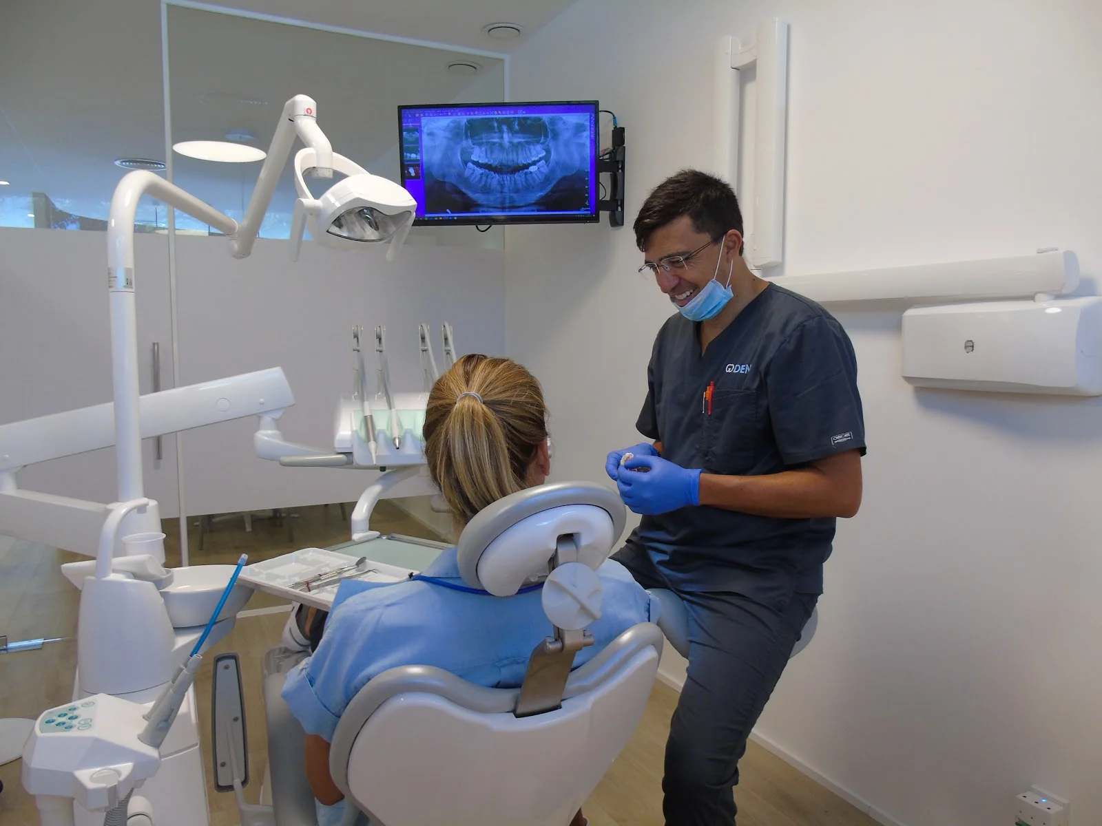 DENT Clínica Dental - Bild 3
