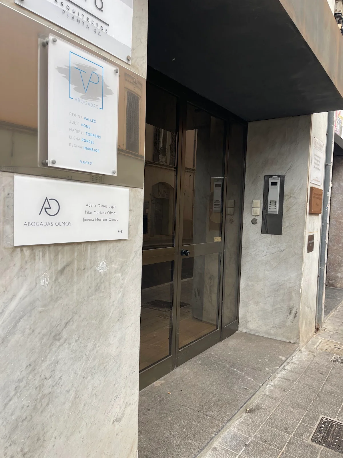 Abogadas Olmos - Bild 4