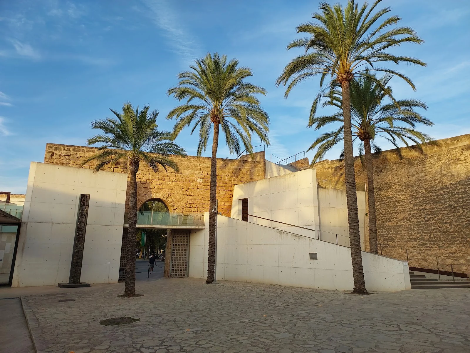 Es Baluard Museu d'Art Contemporani de Palma - Bild 1