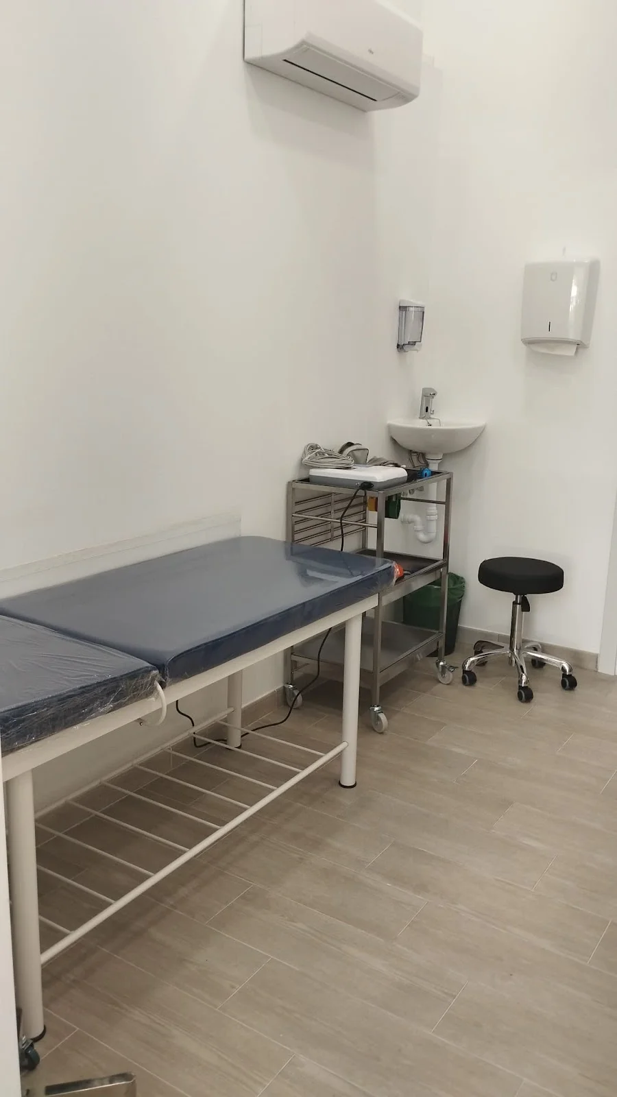 Doctor 24 Hours - Bild 4