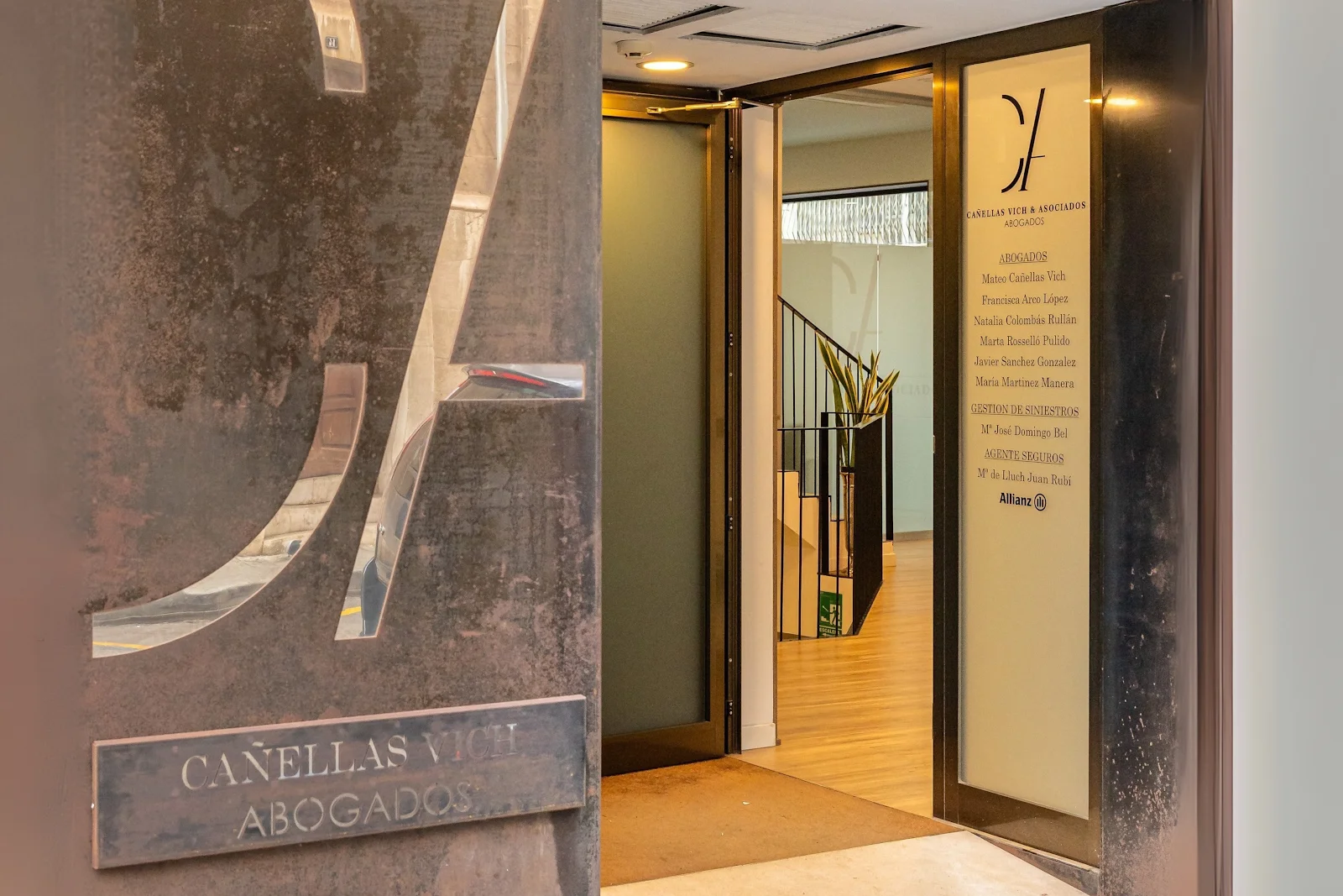 Bufete Cañellas Vich y Asociados - Bild 4