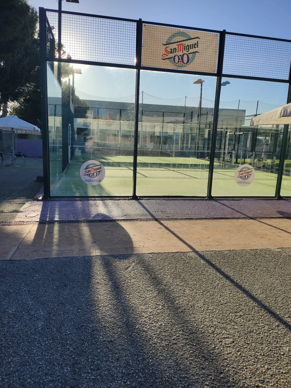 PÀDEL CLUB U36 - Bild 3