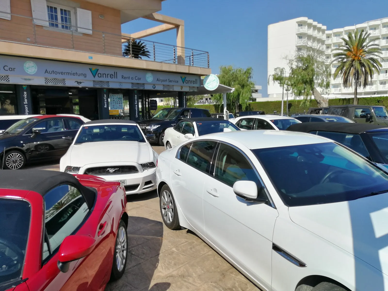 Lux Cars Mallorca - Bild 1
