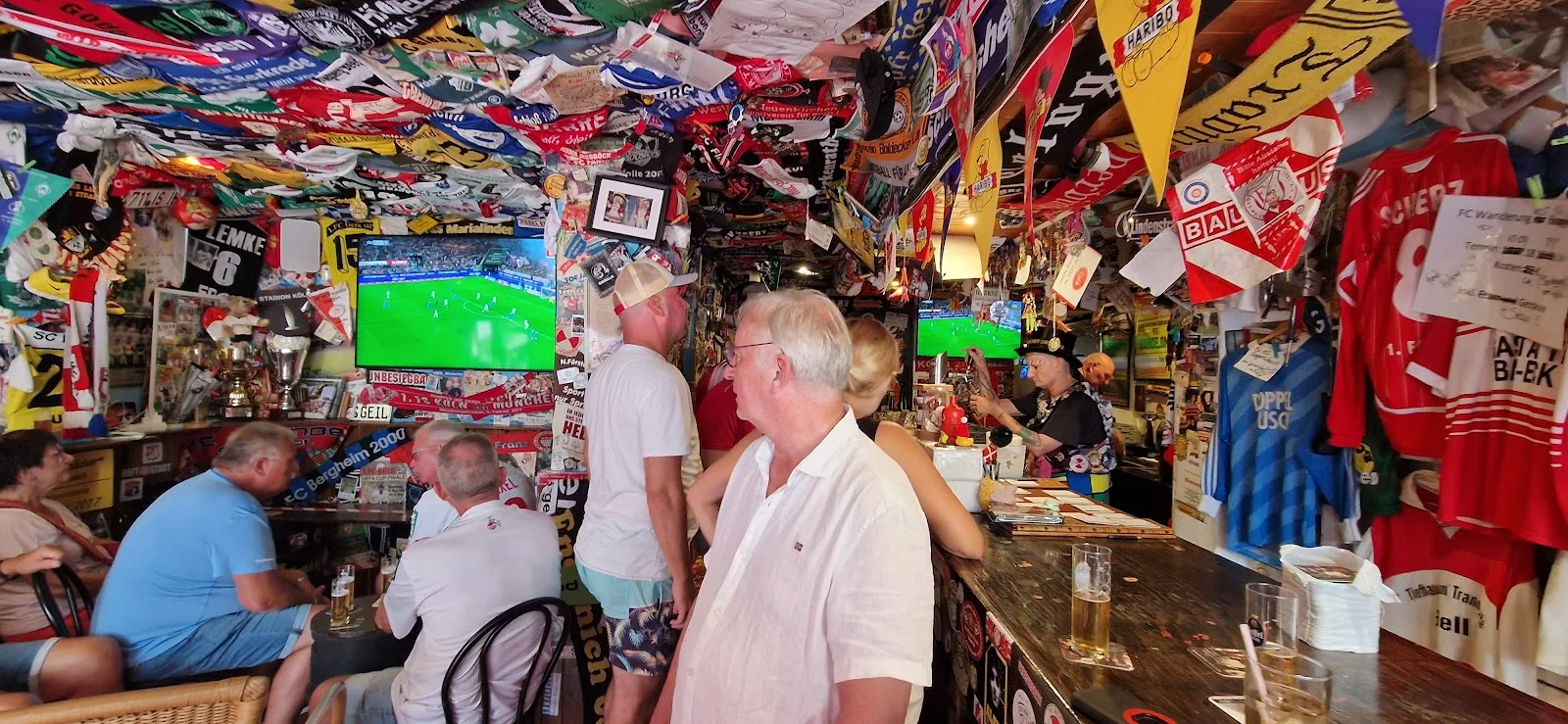 47-11 Kölsch Pub - Bild 3