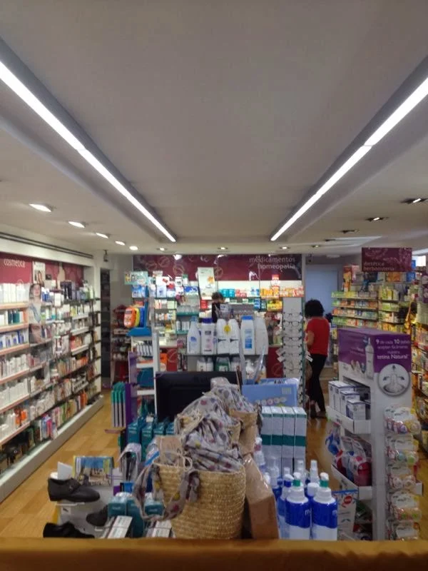 Farmacia La Rambla - Bild 2