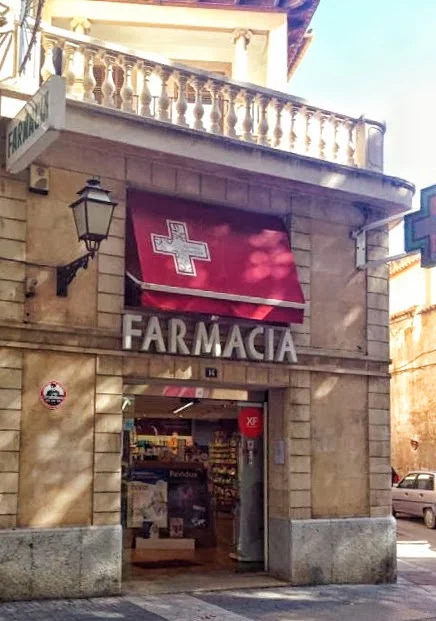 Farmacia La Rambla - Bild 5