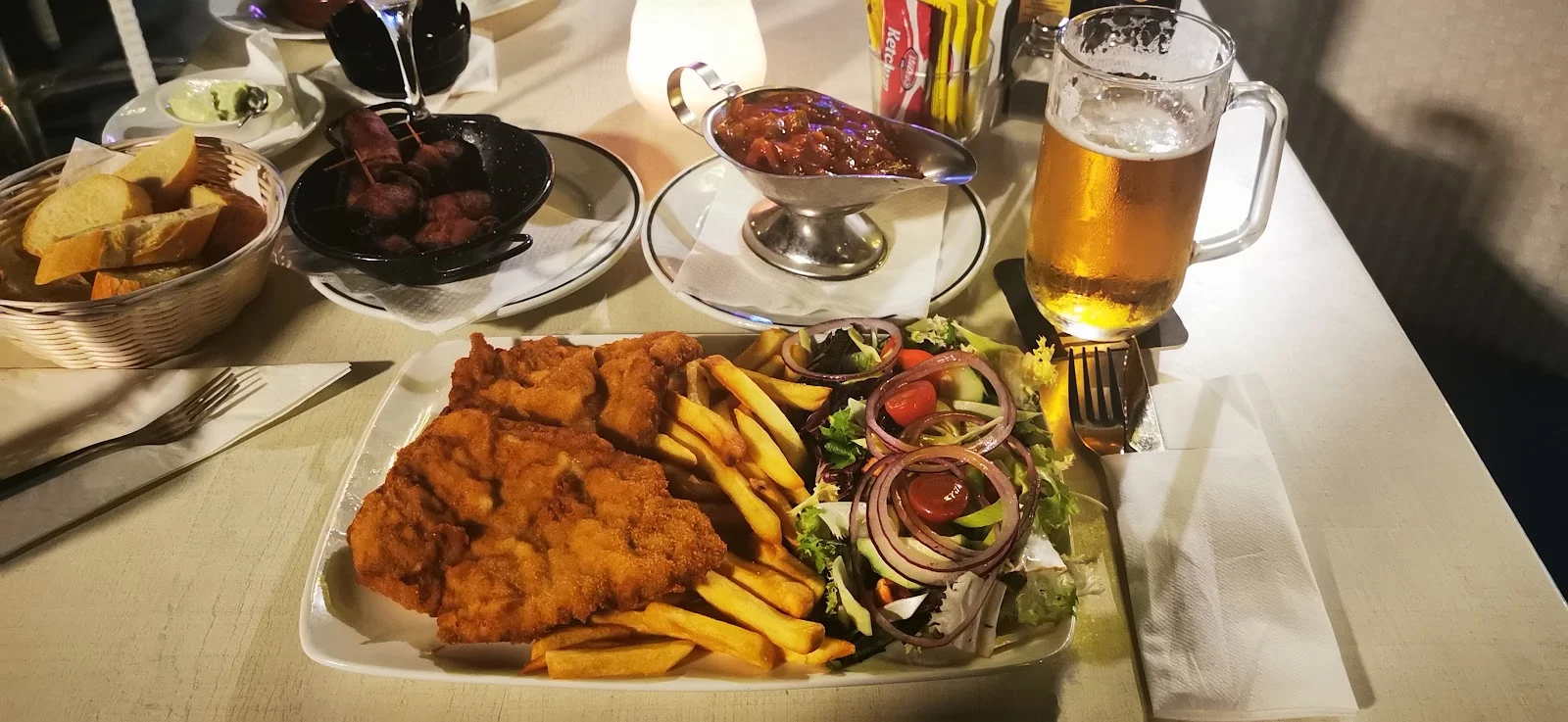 Mosquito Sportbar Cala Ratjada - Bild 10