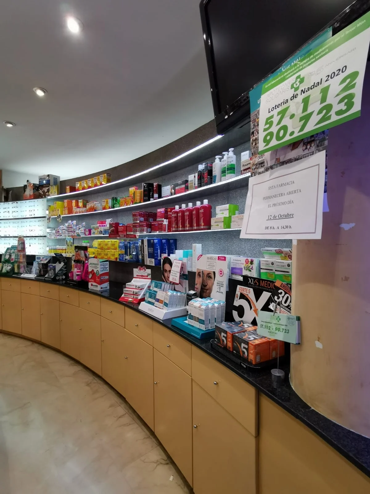 Farmàcia González - Bild 6