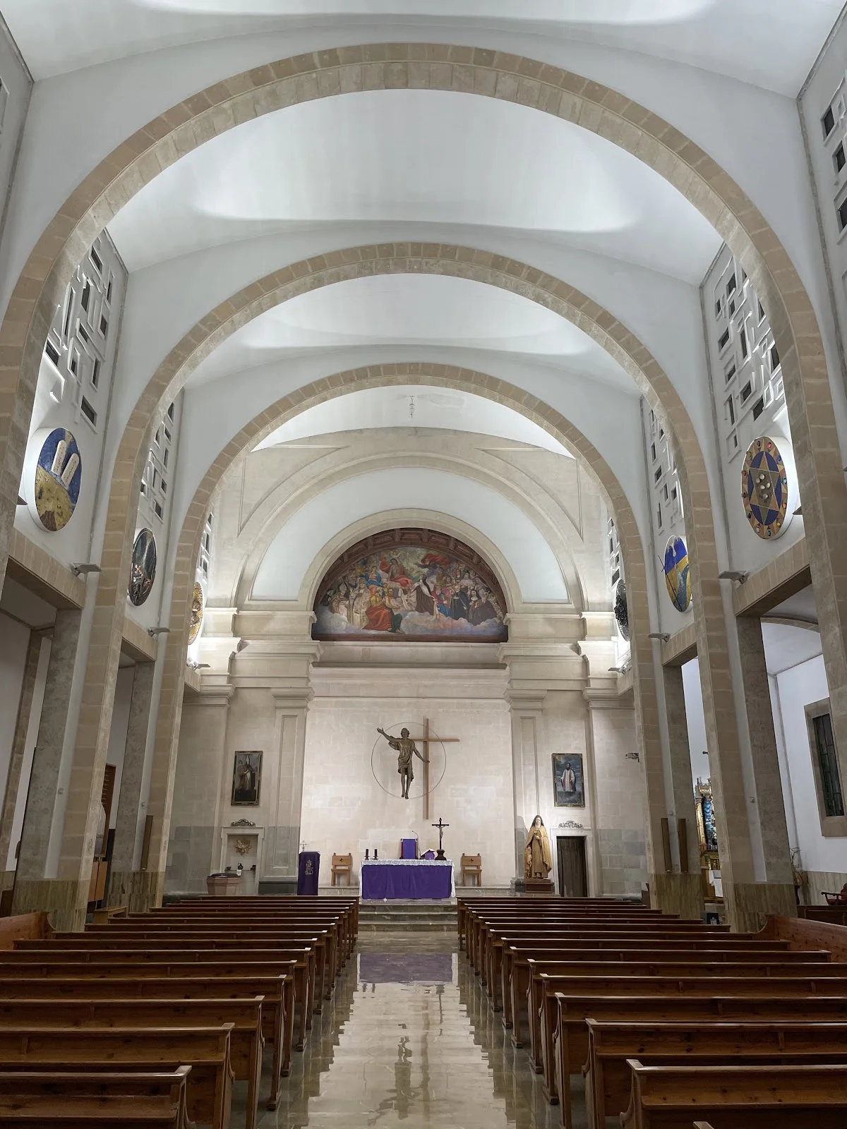 Parròquia Santa Teresa de l'Infant Jesús - Bild 2