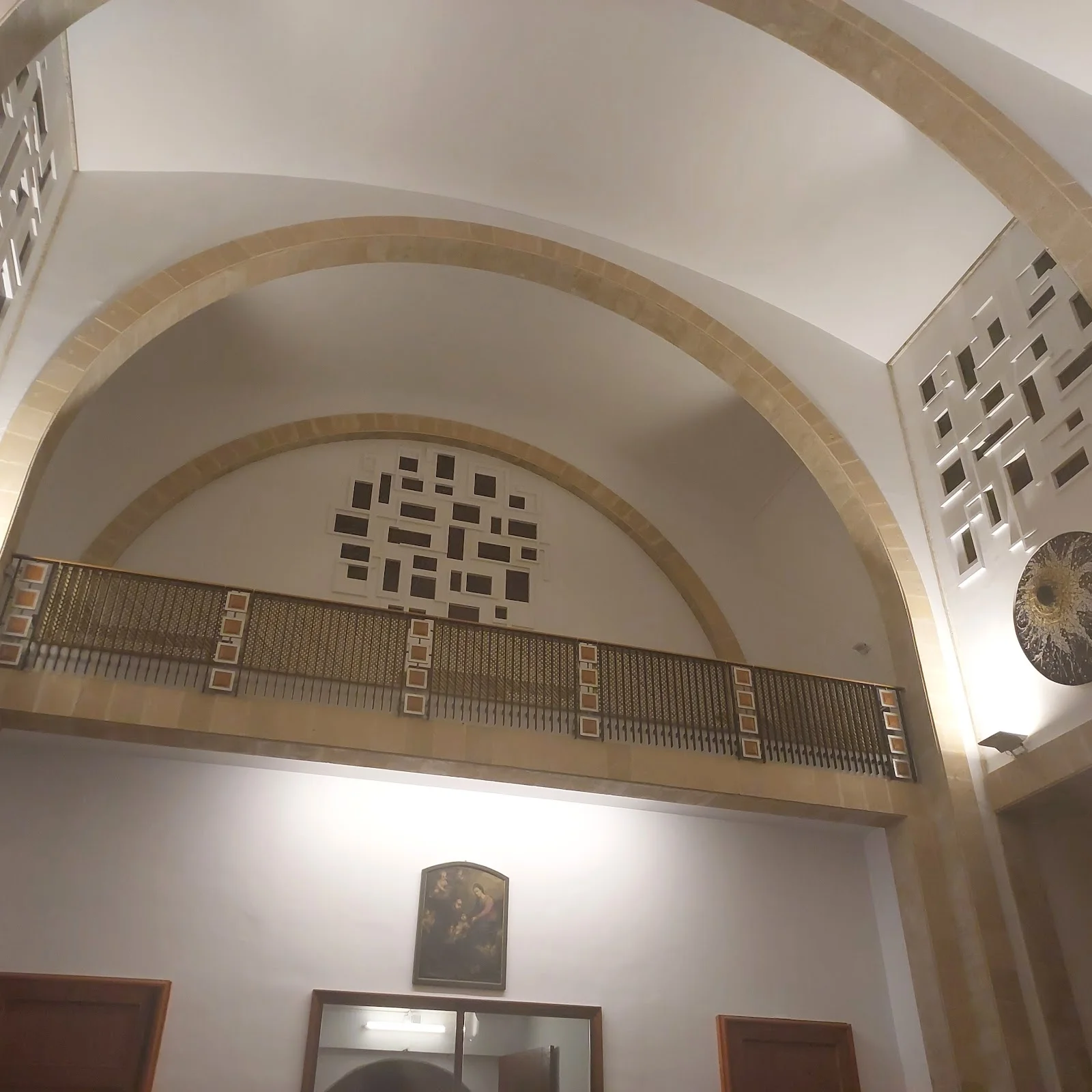 Parròquia Santa Teresa de l'Infant Jesús - Bild 9