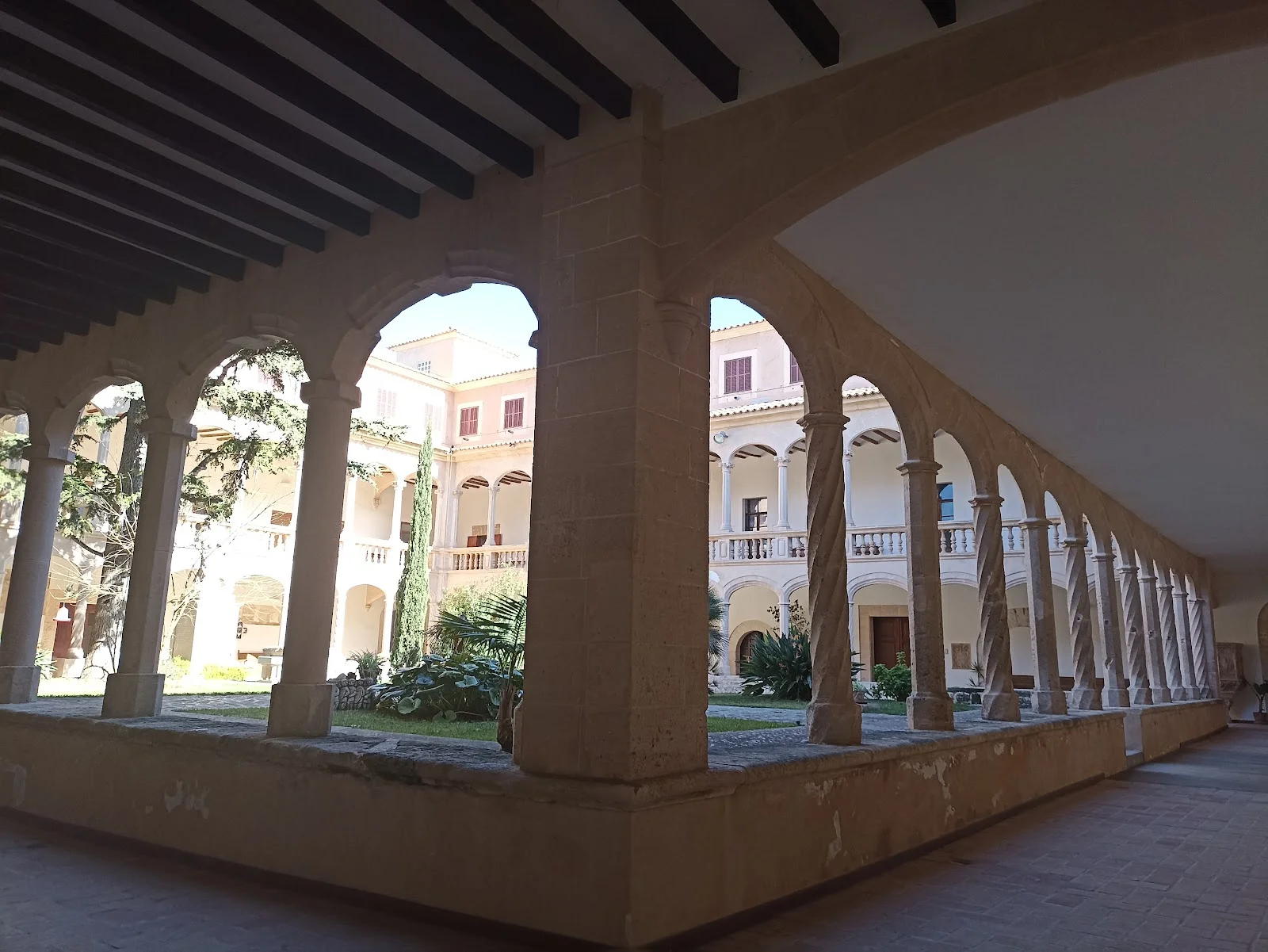 Parròquia de Ntra. Sra. de la Font de Déu i Sant Bernat - Bild 7